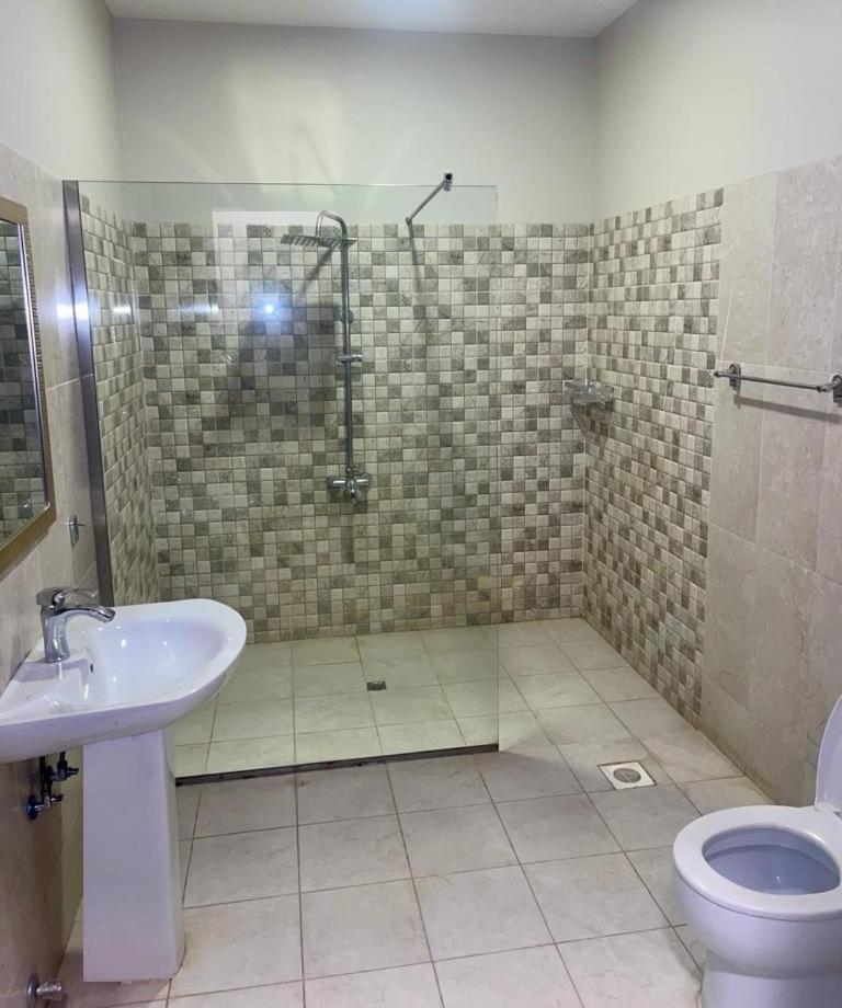 Twlan Apartment